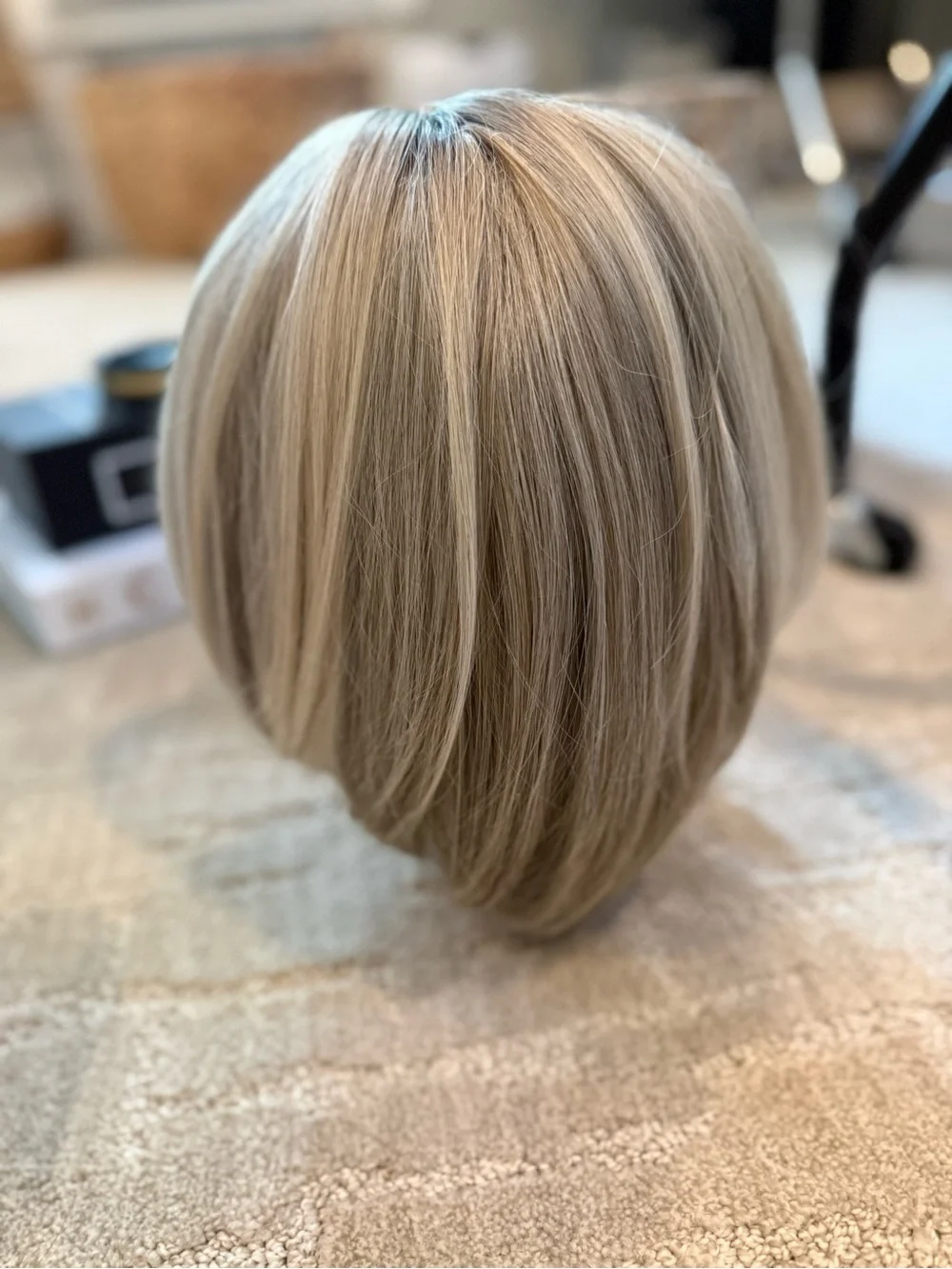 Women's Rooted Ash Blonde Bob Wig - Natural Ombre